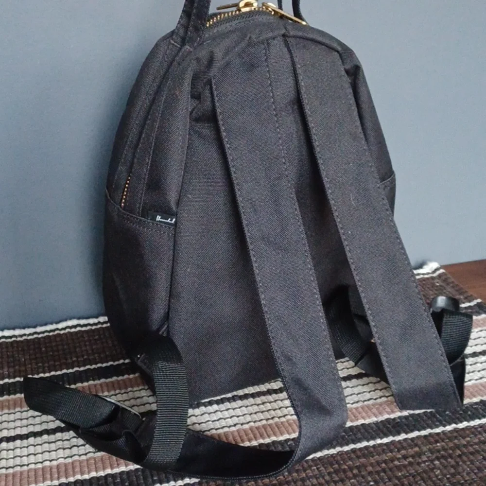 Herschel backpack - Picture 5 of 16